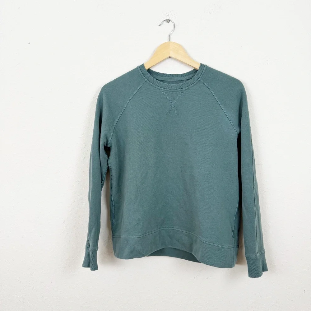 Lululemon Just Pleat It Crew Green Sweatshirt Size Small